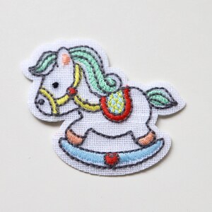 Iron on Embroidered Woven Patches/Badges in Cute Nursery Designs - Moon Mobile, Pram, Rocking Horse - Baby Motifs bild 7
