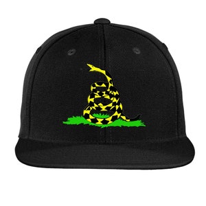 Don&#39;t Tread On Me Snapback Cap: Embroidered Gadsden Flag Hat