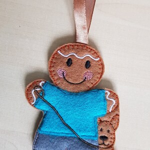 Dog Walker Gingerbread Man hangend vilten ornament