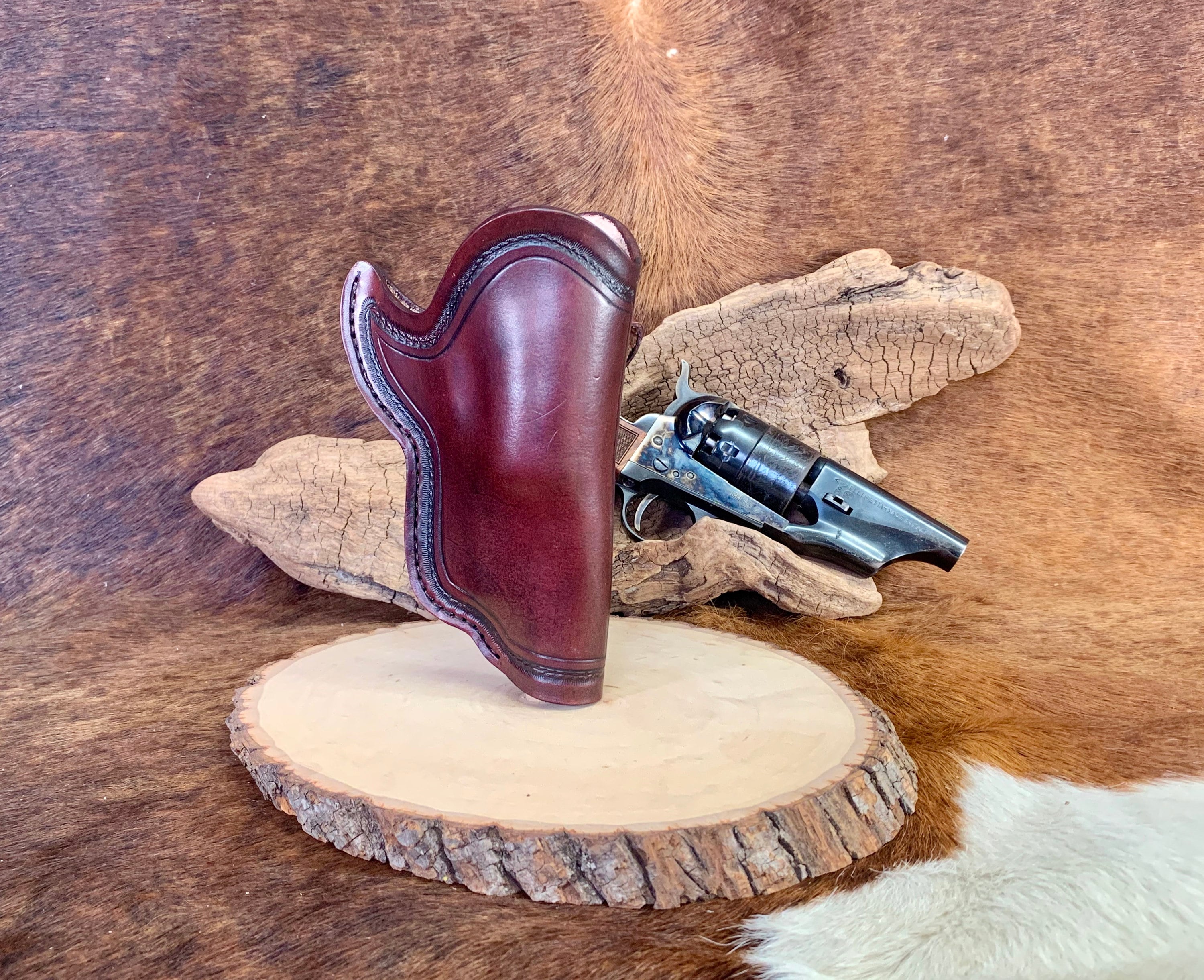 1860 Snub Nose Cross Draw Holster Fits: Pietta 1860 Snub Nose Hand