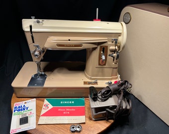 Singer 404 Sewing Machine with Case