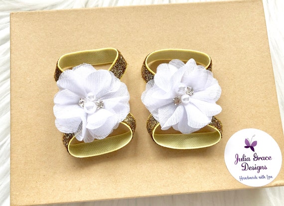 White & Gold Barefoot Sandals, Baby Barefoot Sandal, Barefoot Sandal, Newborn Sandal, Newborn Shoe, Baby Girl Sandal, Baby Shoe, Baby Sandal White & Gold Barefoot Sandals, Baby Barefoot Sandal, Barefoot Sandal, Newborn Sandal, Newborn Shoe, Baby Girl Sandal, Baby Shoe, Baby Sandal