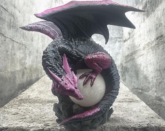 Dragon Moon Lamp – Fantasy Night Light, 3D Printed Dragon Decor, Gothic Home Accent, Gamer Room Gift, Mythical Lamp