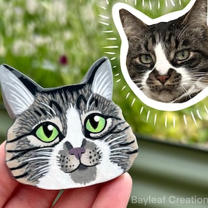Custom Clay Pet Magnet, pet portrait, clay animal, clay art, pet art, OOAK, magnet