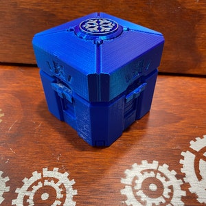 SALE Limited Edition Arctic Mei Loot Box 3.25 Inches