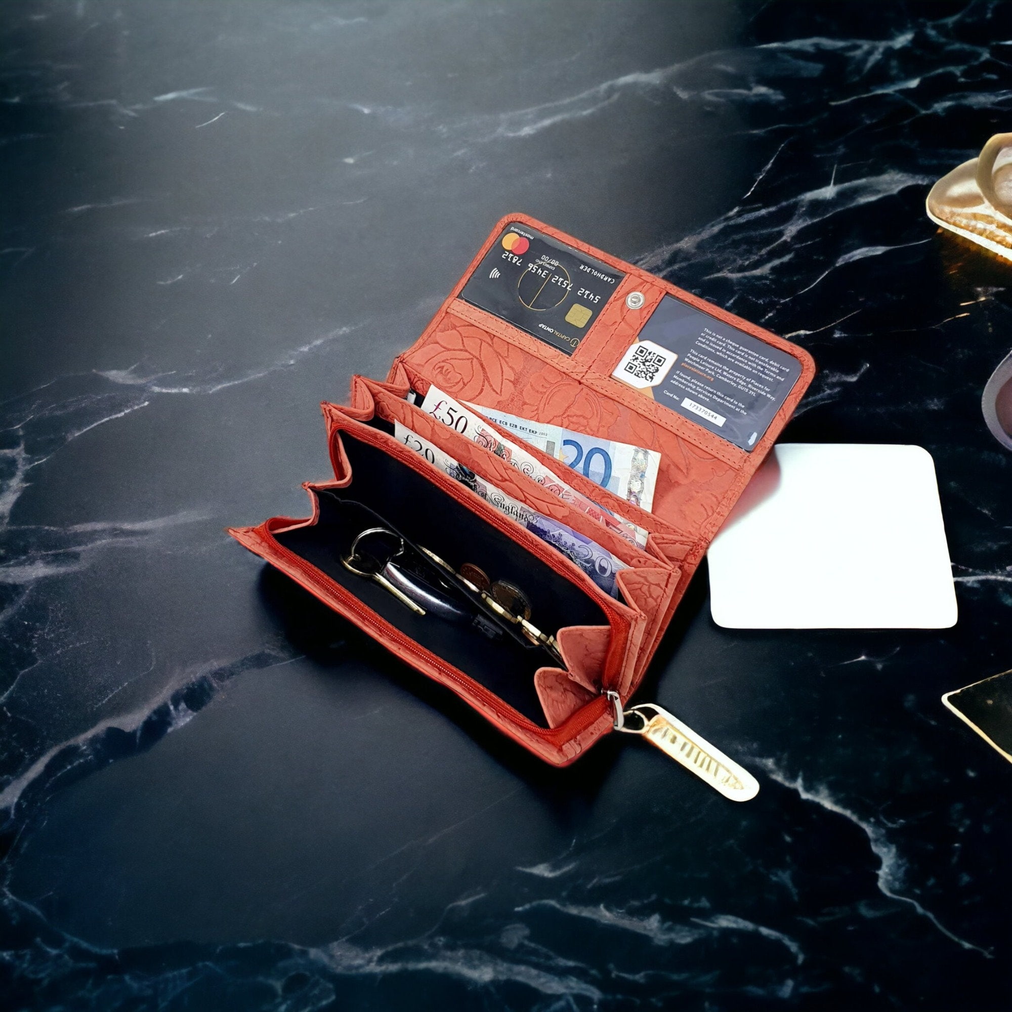 Find more Men's Replica Louis Vuitton Wallet Great Condition! No