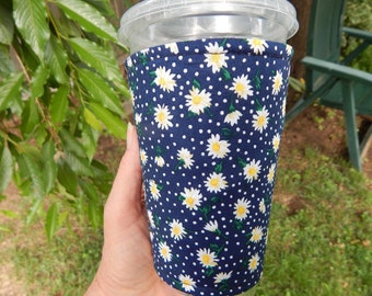 Daisy Iced Coffee Cozy