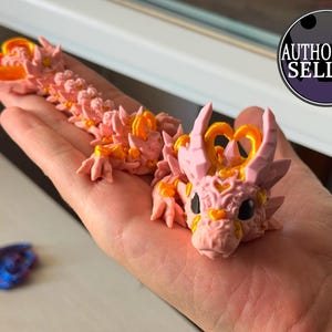 Articulated baby heart dragon - gift for dragon lovers, printed dragon, figurines for desk