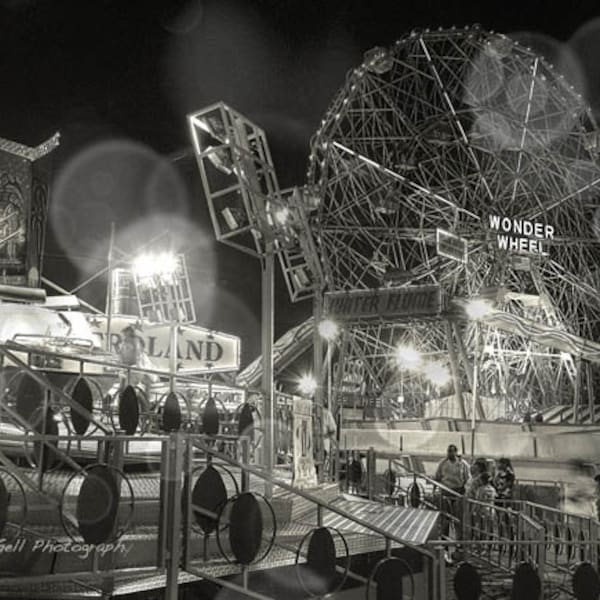 Coney island Photography, black and white,cyclone, roller coaster, Brooklyn New york, Summer, nigh photography, Wonder Wheel