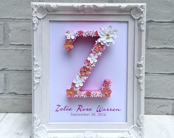 Personalisiertes Mädchenzimmer-Dekor, Blumen-Buchstabenrahmen, Rahmen für die Ankündigung eines neuen Babys