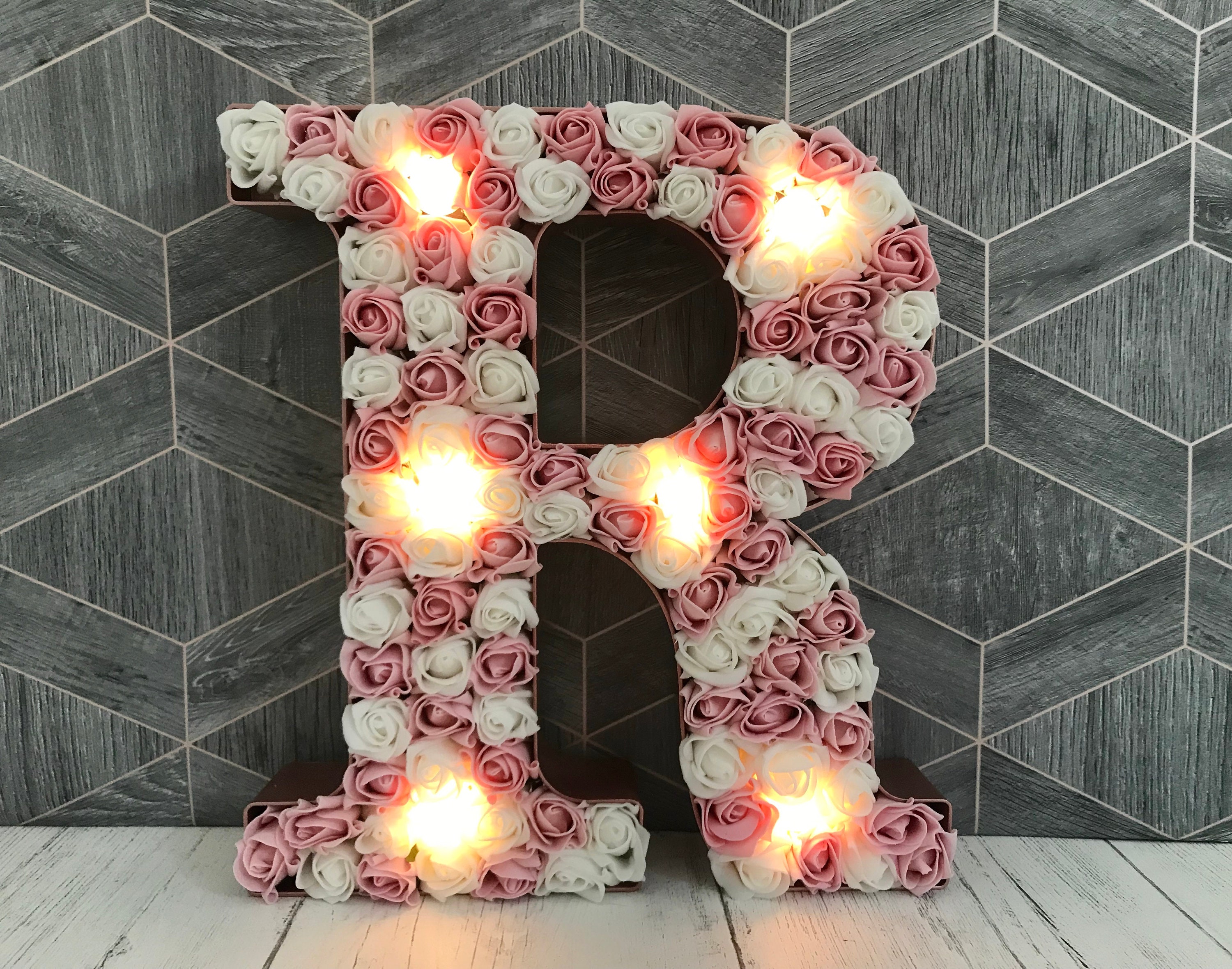 Letras grandes 30cm, Letras gigantes para boda, Iniciales grandes para boda,  Letras grandes de flores -  México