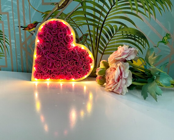 Handmade LED Pink Rose Heart Shape Handmade LED Pink Rose Heart Shape