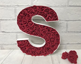 Burgundy home decor, Wine red decor, Burgundy letter decor, Burgundy wedding colours, Wine red wedding theme, Burgundy wedding theme