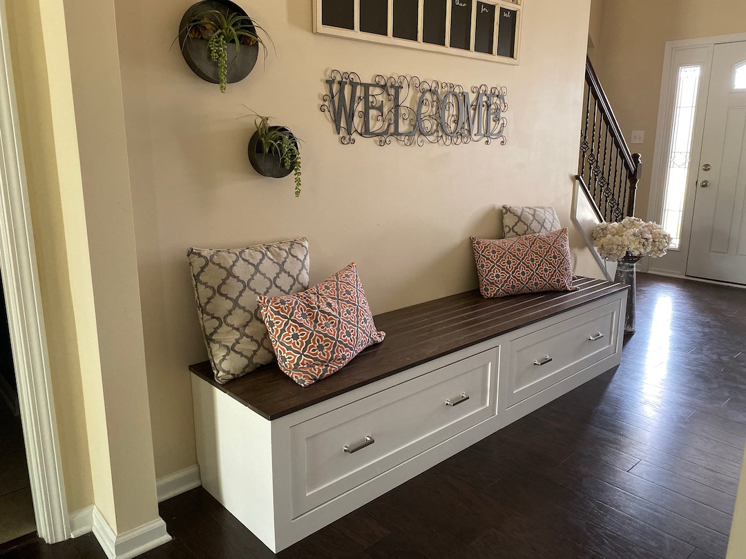Shaker Style Mudroom Entryway Bench With Front Drawers and Storage