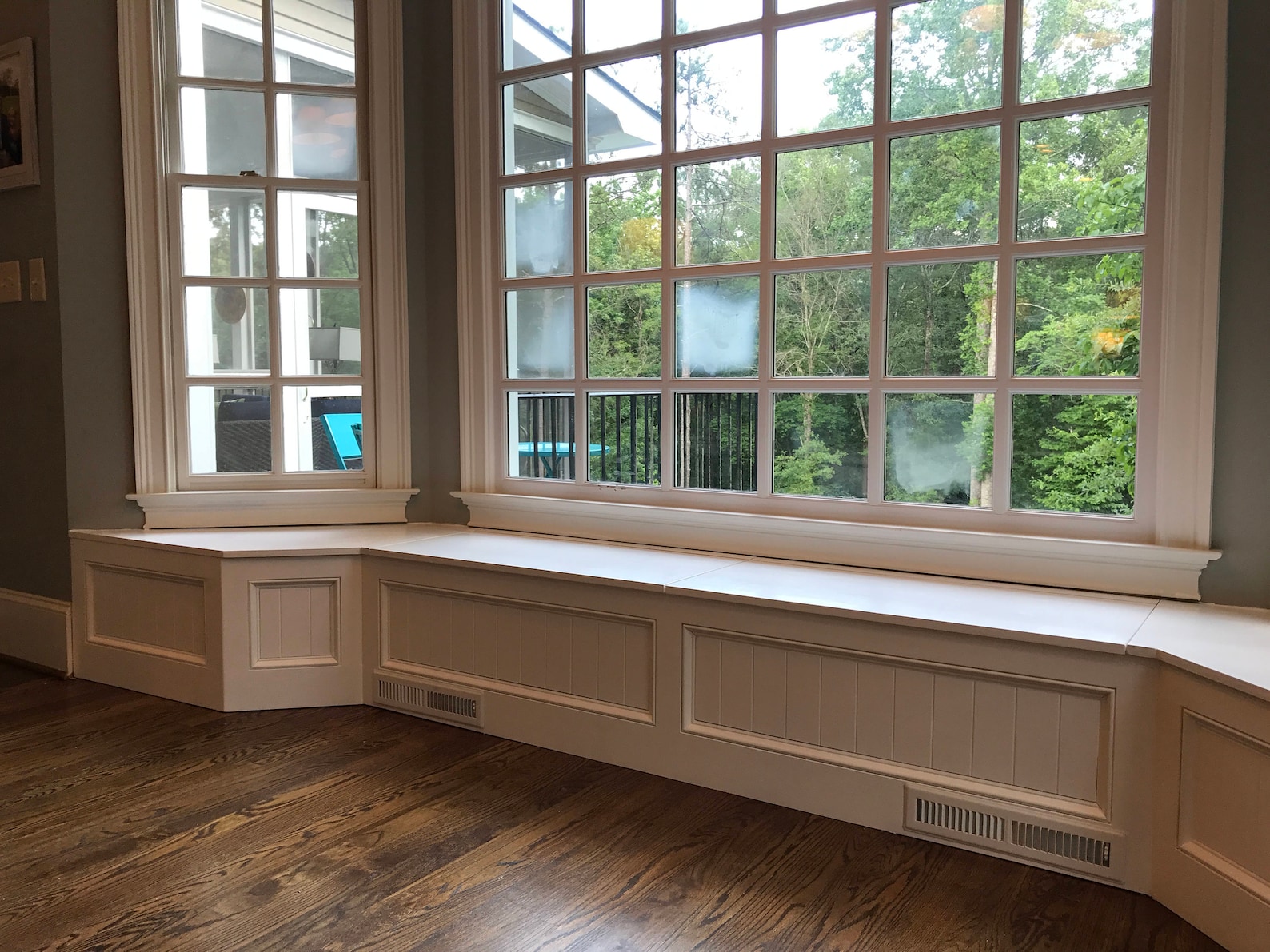 Banquette Bench for a Bay Window kitchen seating shaped | Etsy