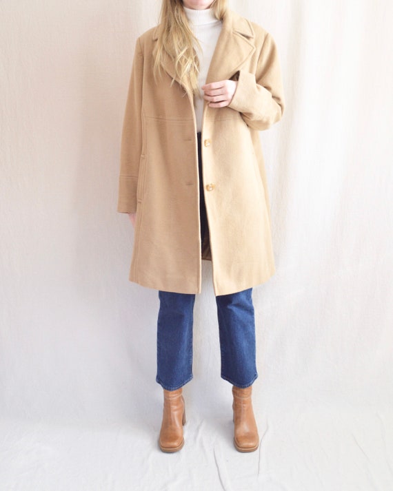 camel tan larry levine wool coat with oversized co