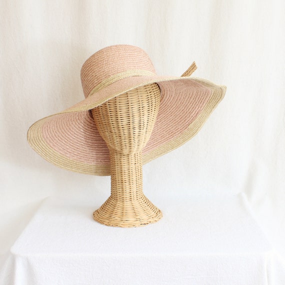 wide brim rosy straw hat
