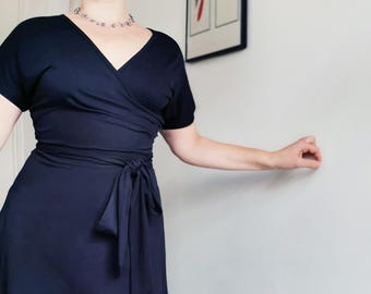 Clara fit & flare-jerseyjurk in marineblauw