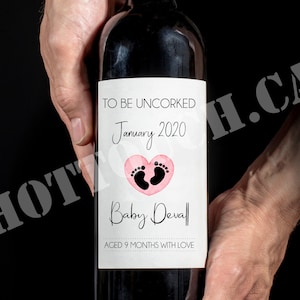 Schwangerschaftsanzeige Wein etikett,To be uncorked wine label,baby reveal gift,personalisierte Weinetiketten,Baby Ankündigung,Weinetiketten FM-GG-12