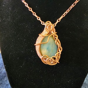 Pendant: Dragon Vein Agate, Cabochon, Copper Wire wrap, Copper Chain
