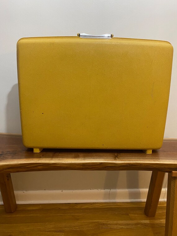 Vintage Samsonite Mustard Yellow Suitcase - image 2