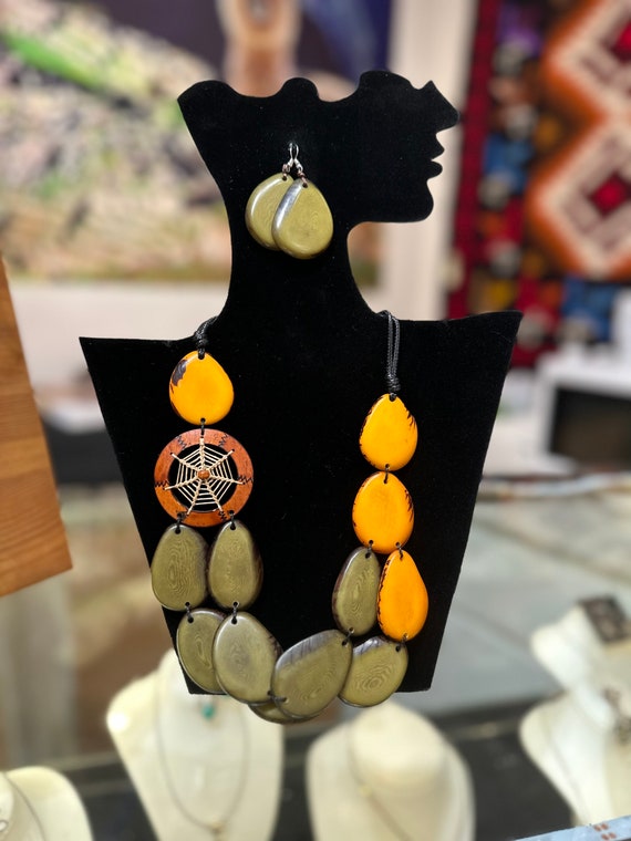 Enchanting Peruvian Jewelry Set: Handcrafted Elegance from Tagua Nut