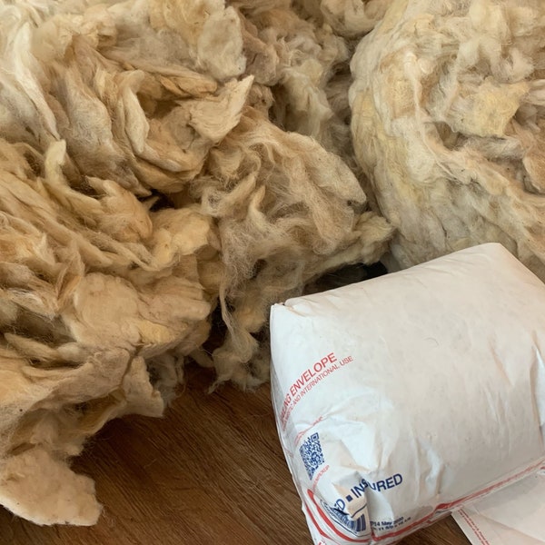 1 LB. 100% Natural Sheep Wool Hand Washed - Very Soft - Long Fibers