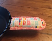 Cast Iron Skillet Mitt - Pan Potholder Handle - PYREX - New Handmade Kitchen Linens - Vintage Pyrex Fabric