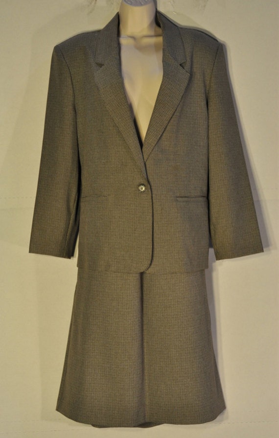 Women's Vintage Brown Suit - image 1