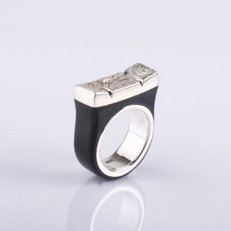 Unisex Ring Wedding Rings Unusual wedding ring Men Wedding Band Sterling silver wedding ring with horn