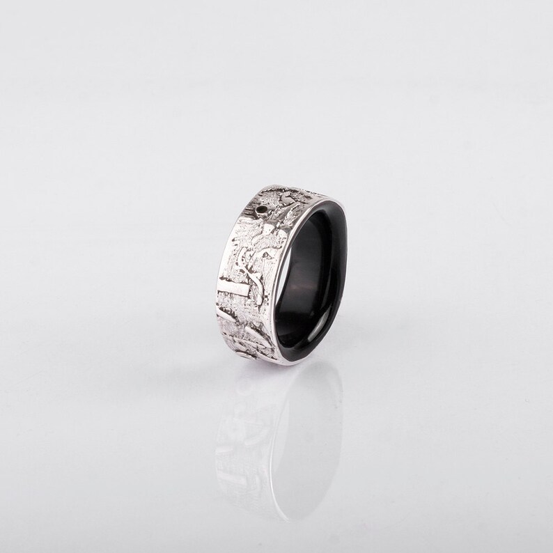 Men Wedding Band Unisex Ring sterling silver and ruby Wedding Rings Wedding ring Ruby inlay Unusual wedding ring