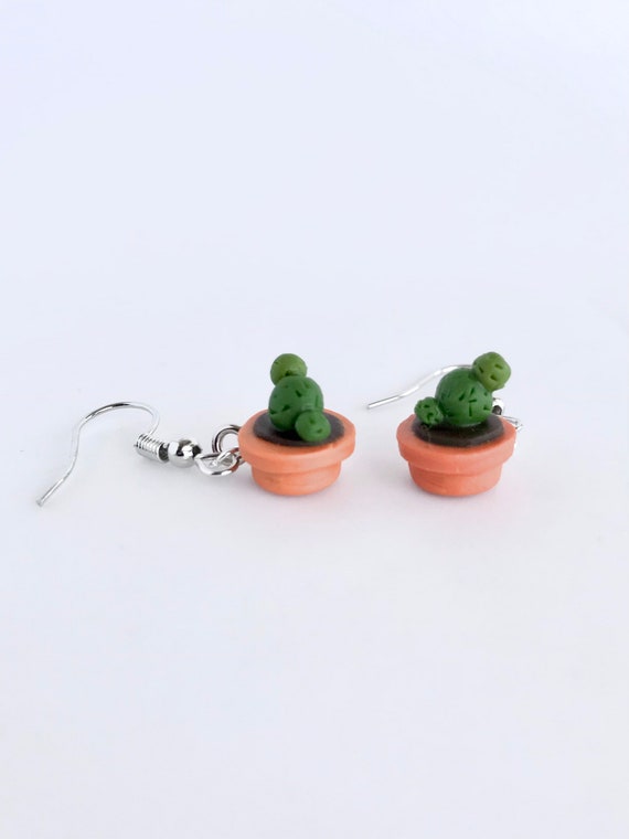 Cactus earrings - mini plant in tiny terracotta pot - Green thumb gift