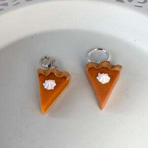 Pumpkin pie Progress keeper or stitch marker, knit hoop or crochet clip on lobster claw mini food charms image 5