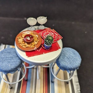 Mini Margarita & Chips Table 3 VERSIONS, 1/12 Scale