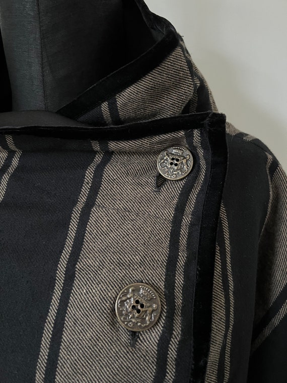 Second hand jacket - image 2