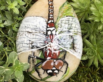 Libellenstein, handbemalt