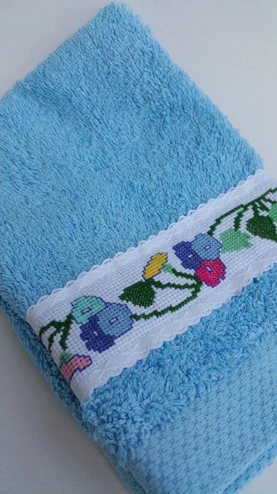 Bathtowels, handmade, cross stitched bath towel, Bath and Beauty, Bath Accessory, cleaning accessory