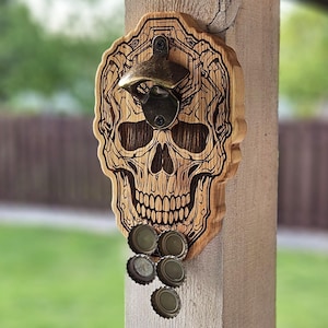 Skull Beer Opener with Cap Catcher – Mounted Wooden Bottle Opener, Cool Beer Gift for Him, Custom Engraved Bar Accessories, Bar Gift for Man
