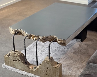 Ręcznie robiony betonowy stolik kawowy, meble industrialne w nowoczesnym stylu loft, stół betonowy z surowymi krawędziami, minimalistyczny wystrój salonu