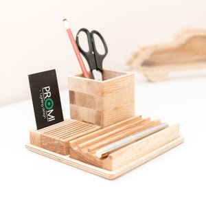 PERSONALISIERT Holz Schreibtisch Organizer, Holz Schreibtisch Organisation, Benutzerdefinierte Stifthalter und Stifthalter, Abschlussgeschenk, Geschenk für Papa