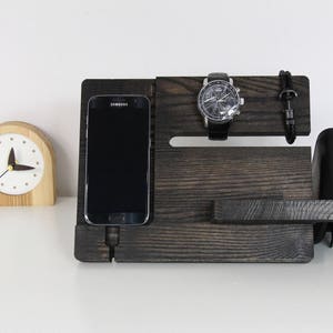 Cell phone charging station Wood charging station Wood organizer Wood docking station image 5