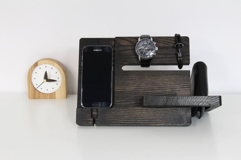 Cell phone charging station Wood charging station Wood organizer Wood docking station image 5