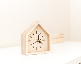 Personalized desk clock MIDI SIZE Wooden clock Table clock Rustic clock