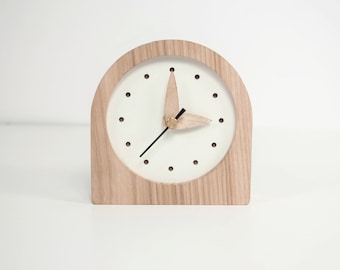 Desk clock wooden - Desk clock gift - Desk decor husband - Desk clock - Desk clock wood - Oak wood clock - Desk gift for her - Desk gift him