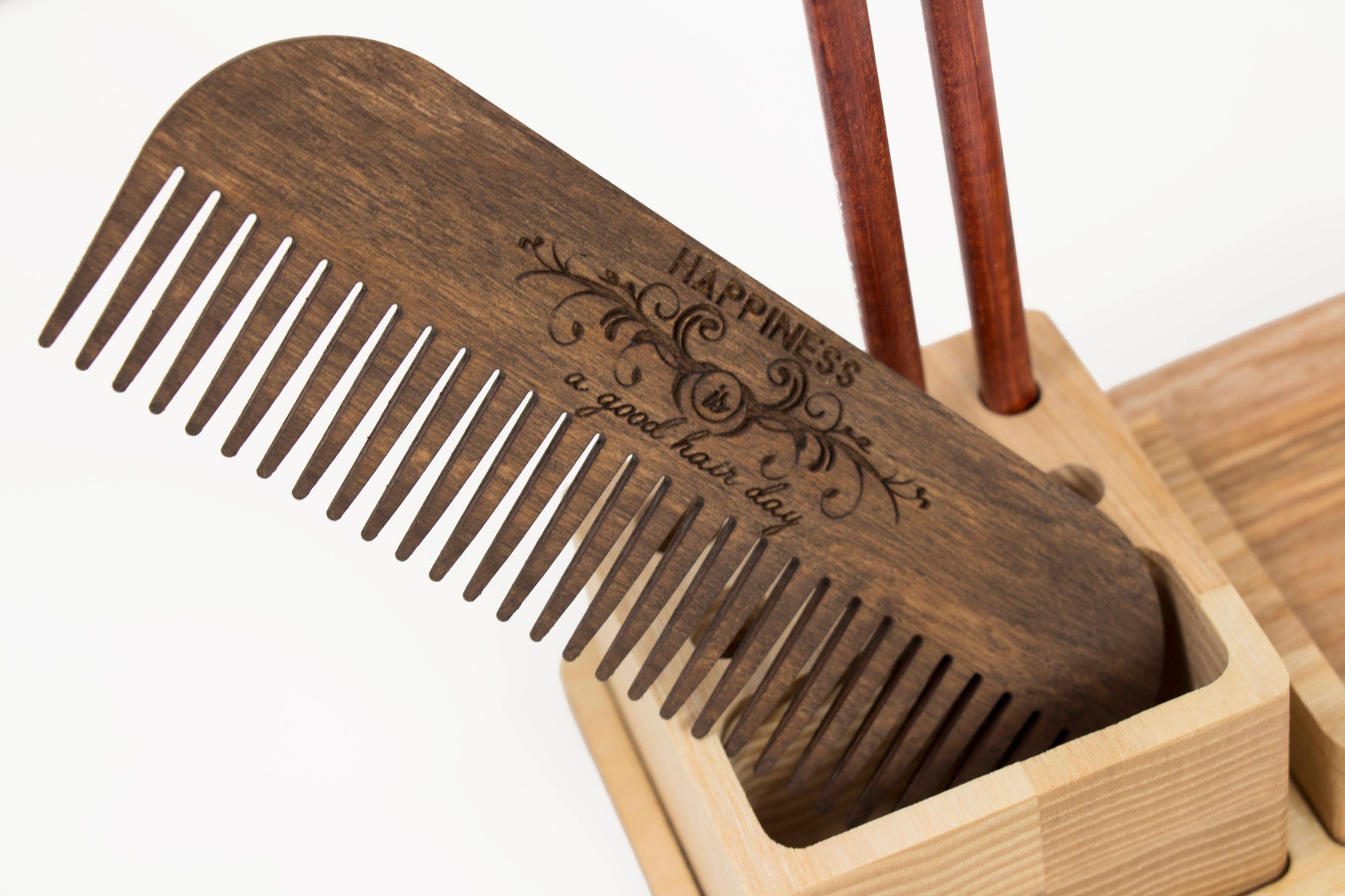 Holz Kamm Aus Mahagoni – Mit Zwei Kammseiten (breit/dünn), Antistatisch, Handlich, Für Haare & Bart
