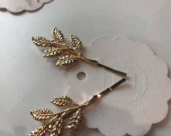 Set of 2 Hair Pins, Antique Gold / Rhinestones / Leaves / Gold Updo / Bridesmaid / Hair / Sparkle / Stunning Juliet Cap / Wedding / Flowers