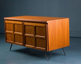 Nathan Mid Century Retro Teak Small Sideboard TV Record Cabinet 1970s