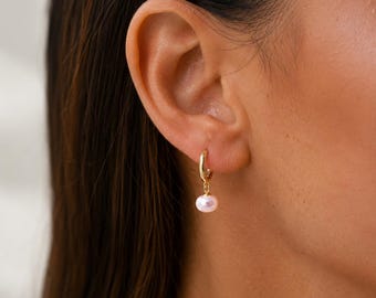 Pendientes colgantes de perlas rosas de agua dulce, aros de perlas de plata de ley chapados en oro, regalo