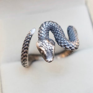 Justerbar ormring i sterlingsilver, ormring i tummen