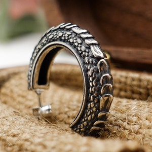 Sterling Silver Mens Hoop Earrings, Cool Black Dragon Scales Gothic Earrings for Men, Unisex Jewelry Gift For Him Her Boyfriend Dad Brothers